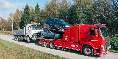 Vaurioajoneuvon nouto Vaurioajoneuvon nouto